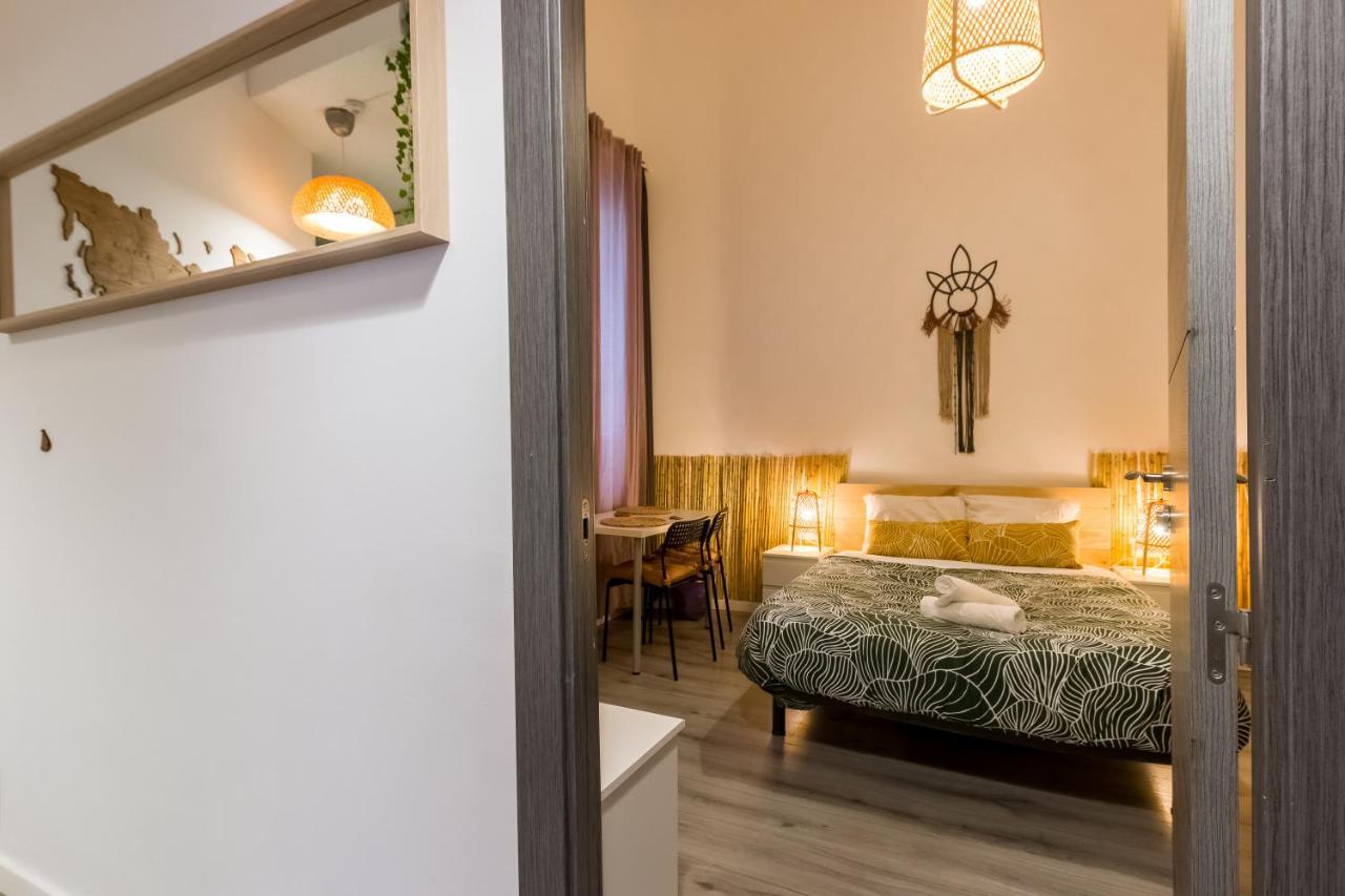 Social - Coliving & Coworking - Madrid Hostel Bagian luar foto