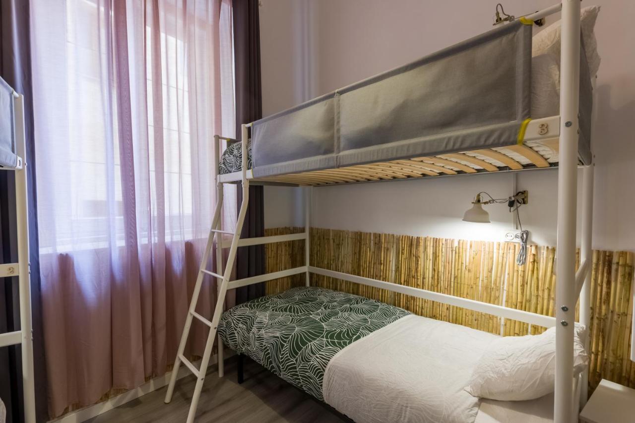 Social - Coliving & Coworking - Madrid Hostel Bagian luar foto